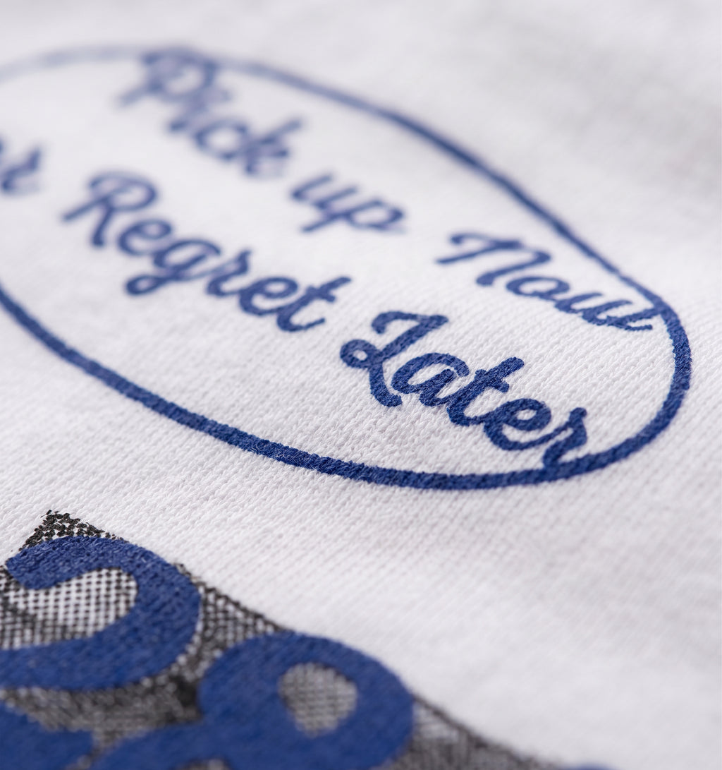 BOOKMARK LONGSLEEVE - WHITE/COBALT